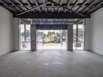 Shop & Retail Property