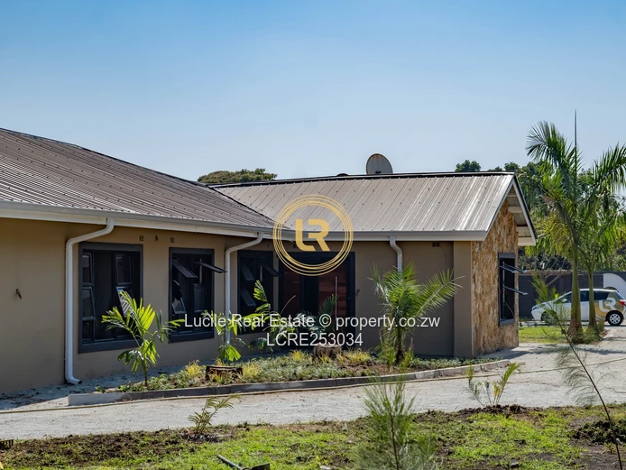 Contemporary Executive Residence in Westgate Goodhope