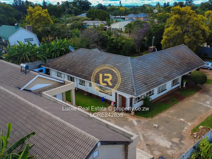 Charming Alexander Park Property -Prime Living