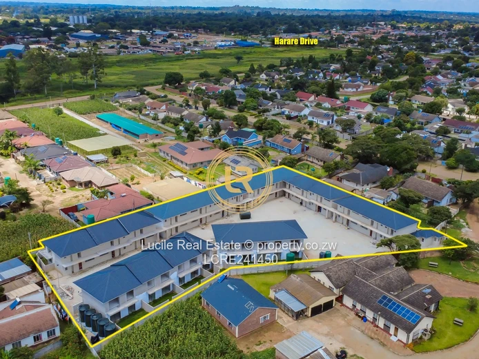 Comfortable Cluster Living/ Ashdown