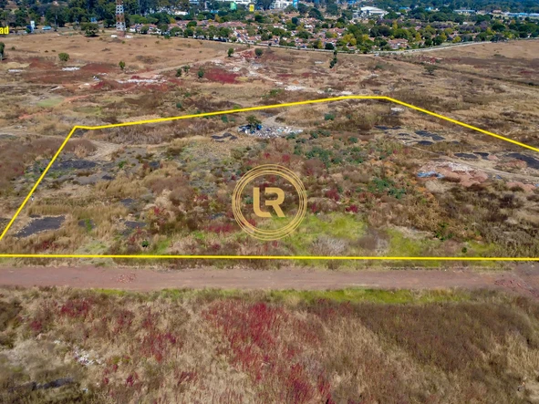 Commercial & Industrial Land