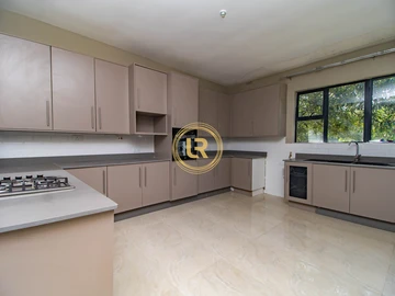 3 Bedroom Townhouse Complex