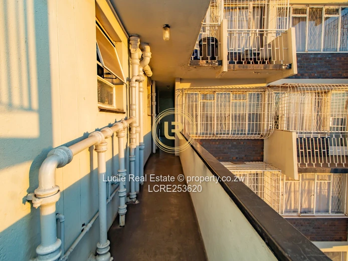 1 Bedroom Apartment For Sale – Moffat Heights, Harare Cbd | Usd $65,000