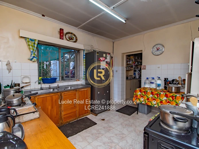 An Exquisite Residence Offering Space ,Style and Privacy