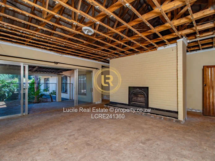 Ideal Family Home in Borrowdale (Sole Mandate)