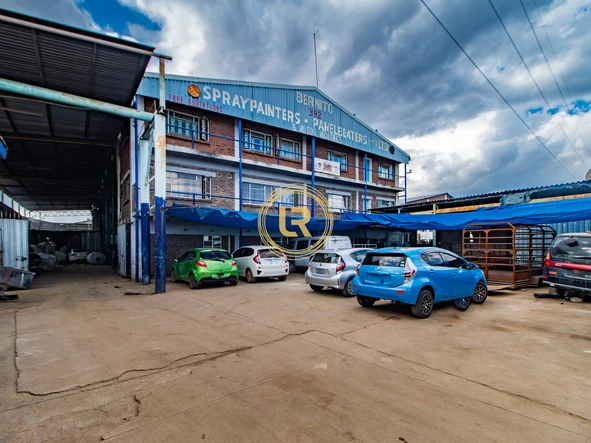Warehouse & Factory