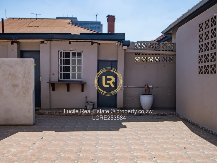 Prime Commercial Property For Rental – Samora Machel & Fife