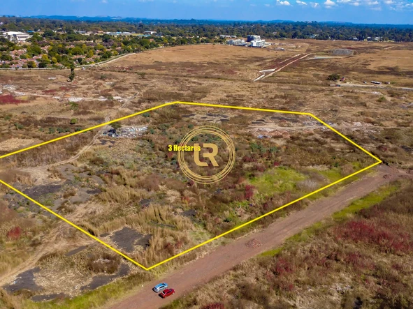 Commercial & Industrial Land