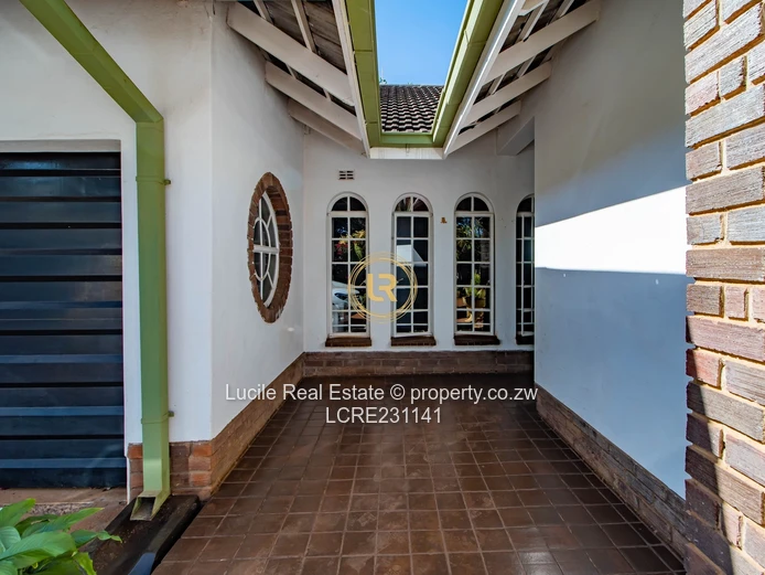 Vainona (Sole Mandate)