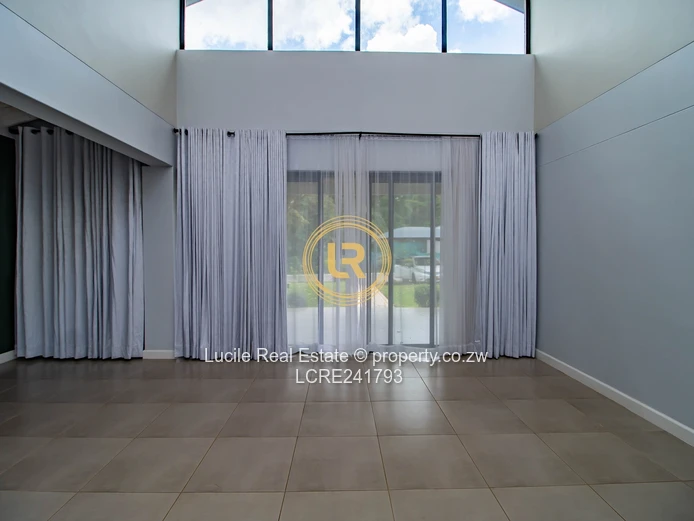 Seamless Living: A Cozy Indoor-Outdoor Retreat in Borrowdale