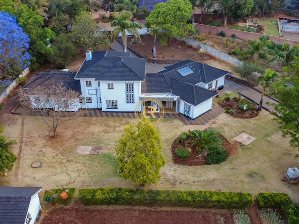 5 Bedroom House