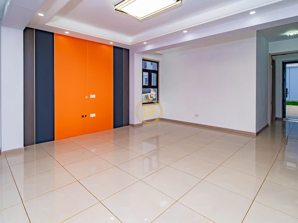 4 Bedroom Townhouse Complex