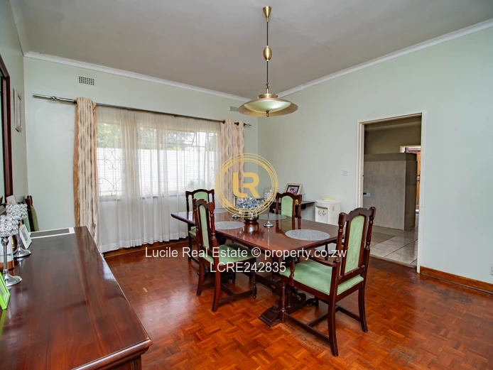 Charming Alexander Park Property -Prime Living