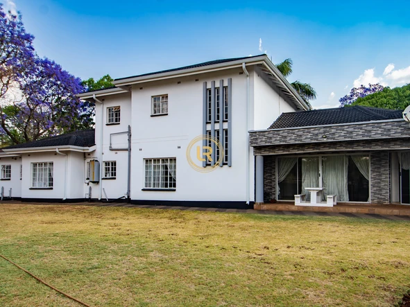 5 Bedroom House