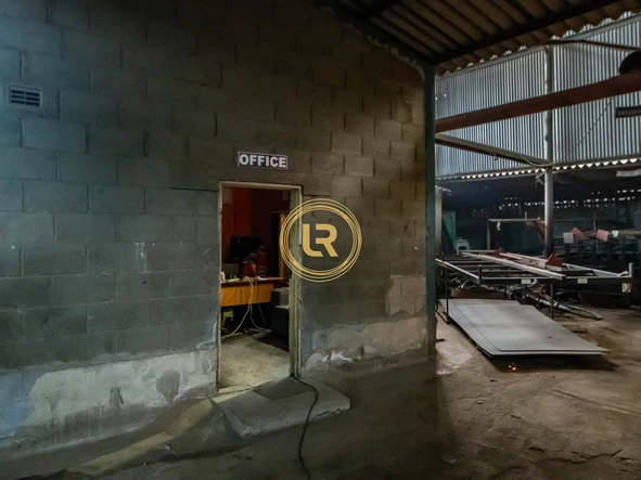 Warehouse & Factory