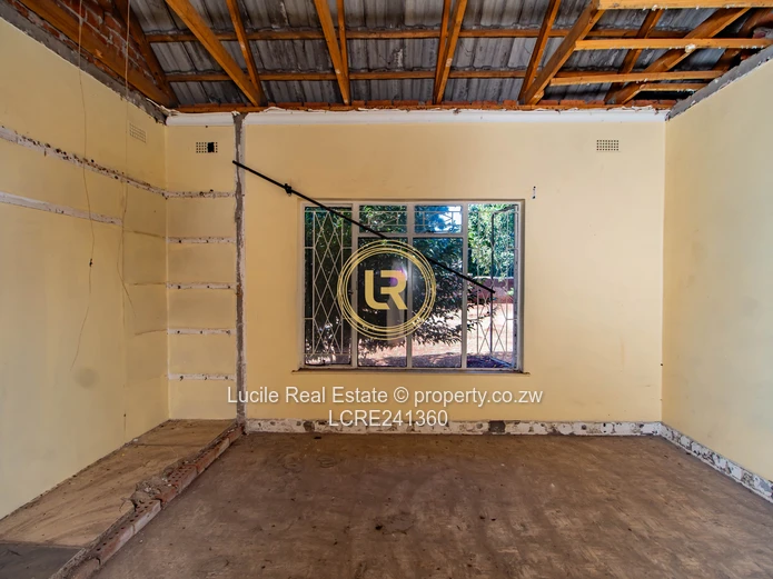 Ideal Family Home in Borrowdale (Sole Mandate)