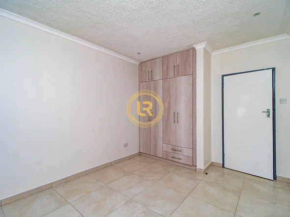 3 Bedroom Garden Flat