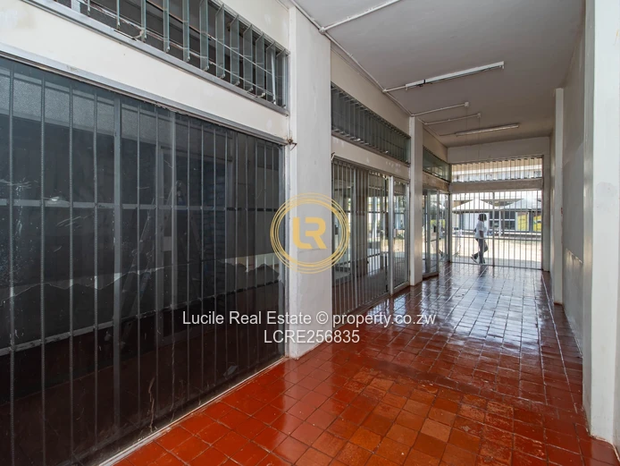 Prime Commercial Space To Let – Strathaven Shopping Centre, Harare