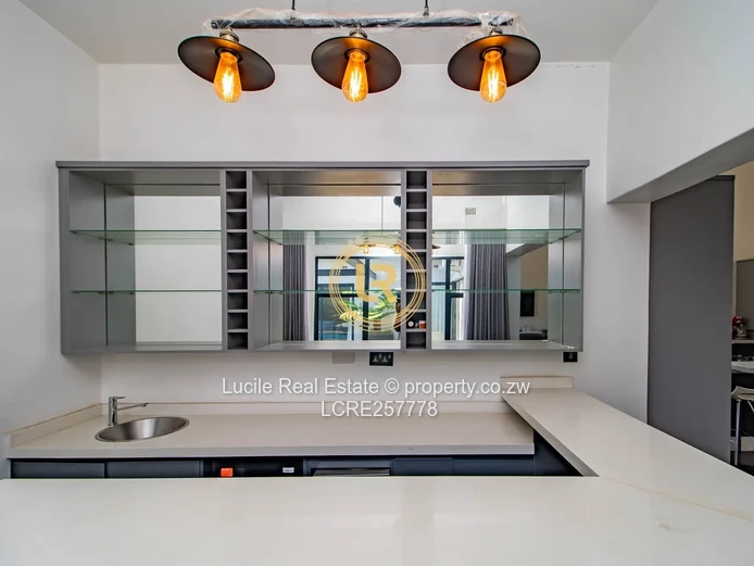 Luxury Living In Eastlea | Fully Furnished Home 