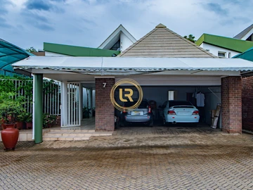 3 Bedroom Townhouse Complex