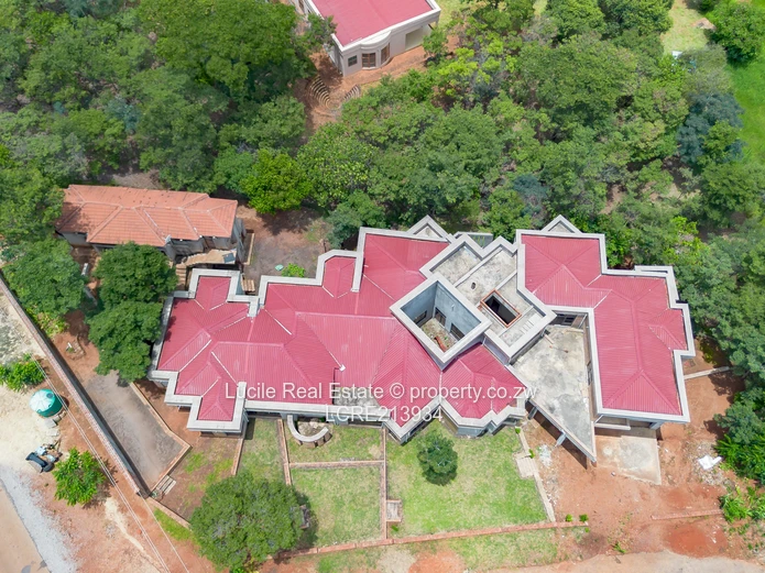 6-Bed Double-Storey Home in Shawasha Hills