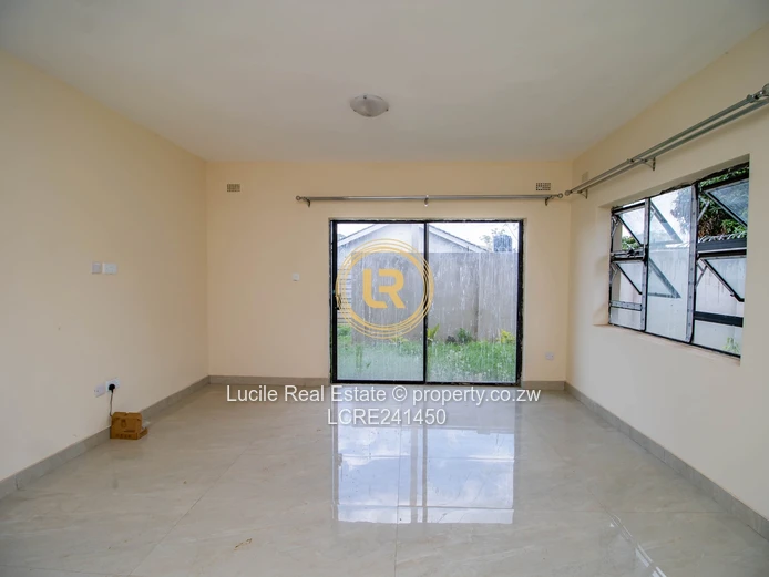 Comfortable Cluster Living/ Ashdown