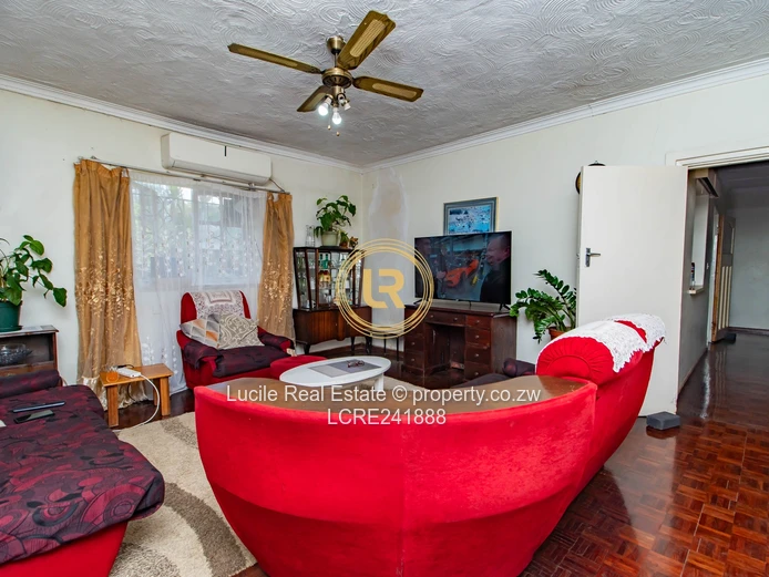 An Exquisite Residence Offering Space ,Style and Privacy