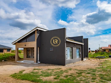 2 Bedroom House
