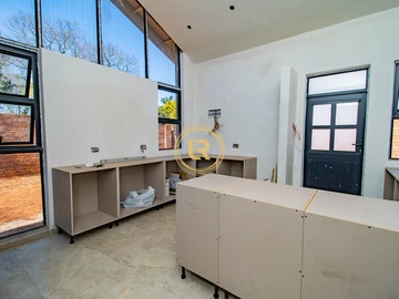 10 Unit Townhouse Complex