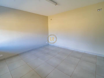 Commercial & Industrial Land