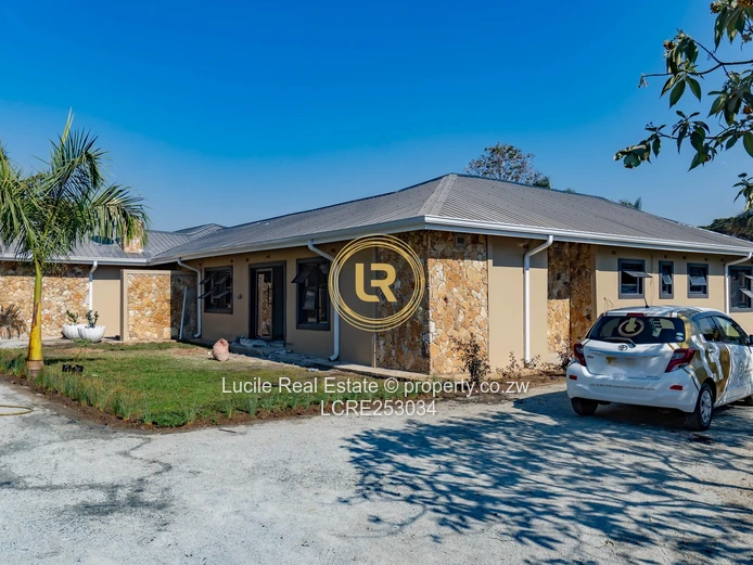 Contemporary Executive Residence in Westgate Goodhope