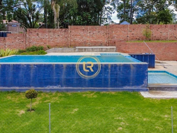 3 Bedroom Flat & Apartment