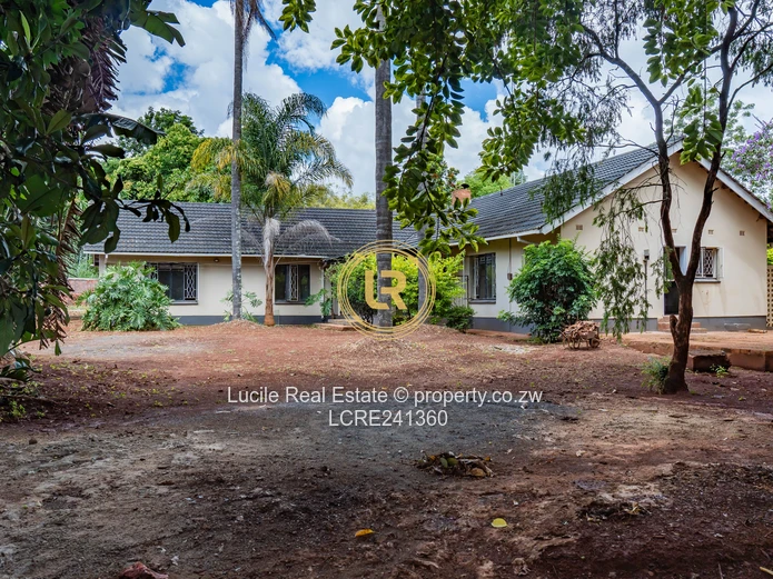 Ideal Family Home in Borrowdale (Sole Mandate)