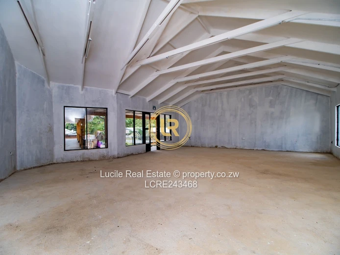 Prime Retail Space in Prestigious Vainona