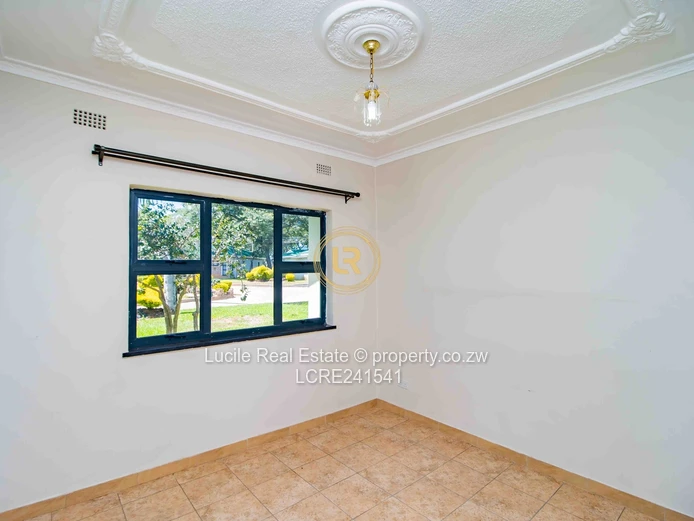 Serene Golf Course Home in Ruwa