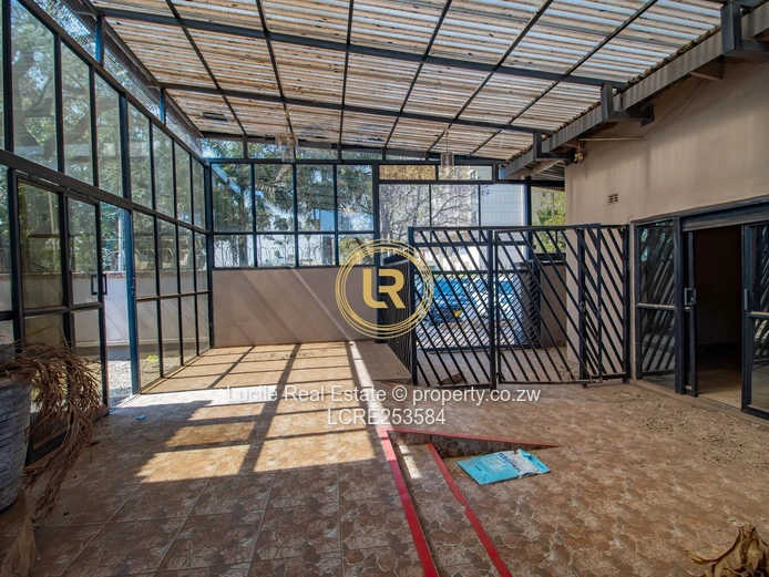 Prime Commercial Property For Rental – Samora Machel & Fife