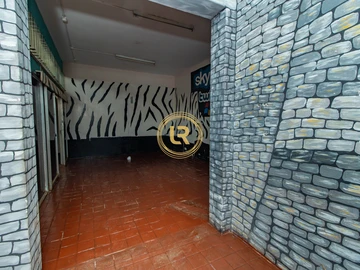 Shop & Retail Property