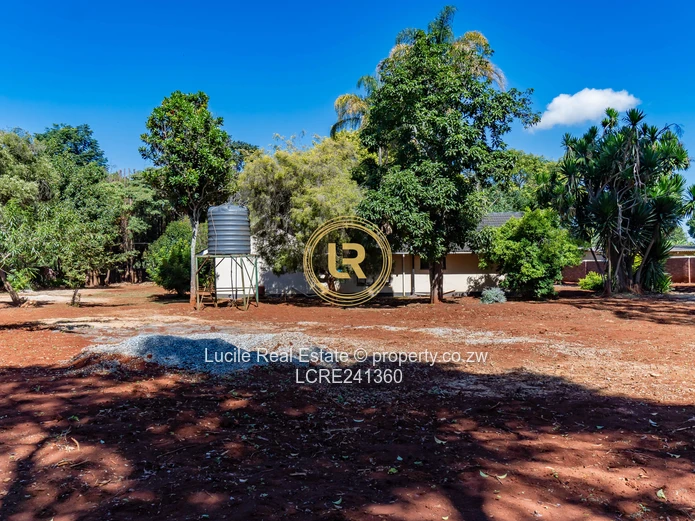 Ideal Family Home in Borrowdale (Sole Mandate)