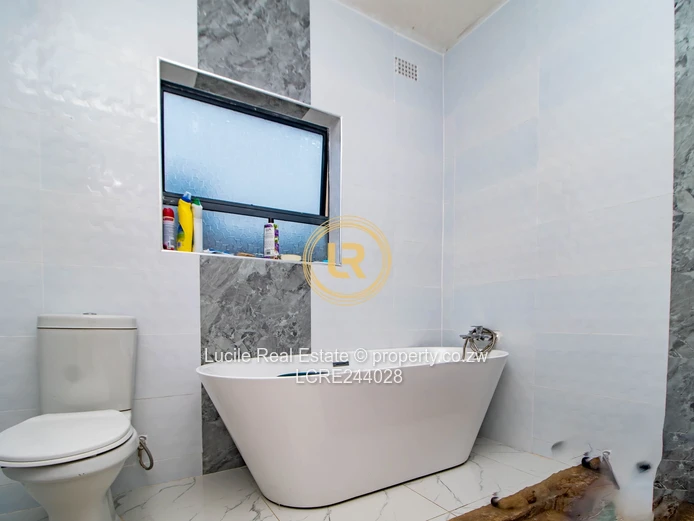 Beautifully Designed Modern Family Home | Arlington Estate