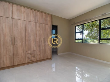 3 Bedroom Townhouse Complex