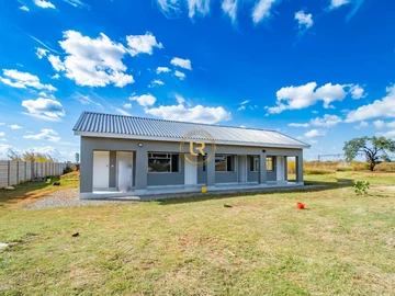 Commercial & Industrial Land