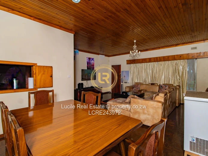 Spacious Family Compound with Staff Quarters & Cottage