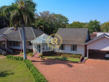 5 Bedroom House