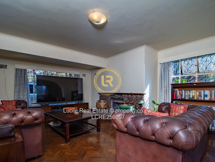 Spacious 4,100sqm Estate: Double-Storey Family Home 