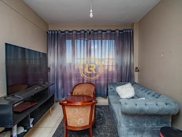 Flat & Apartment