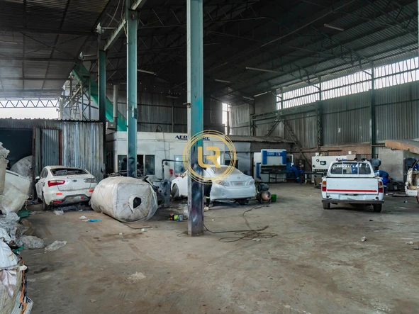 Warehouse & Factory