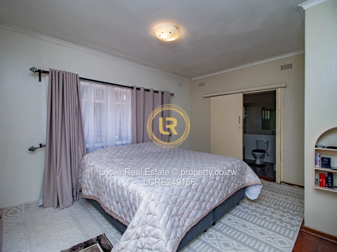 Tranquil 2-Bedroom Haven with Outdoor Entertainment Space
