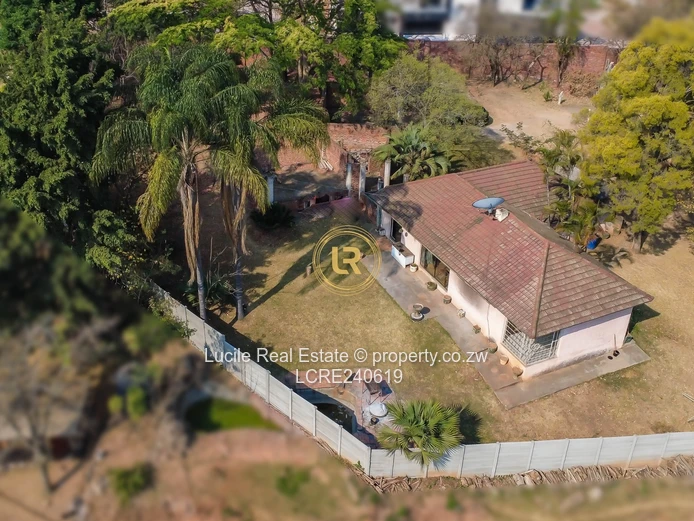 Refined Living: Glen Lorne Family Residence (Sole Mandate)