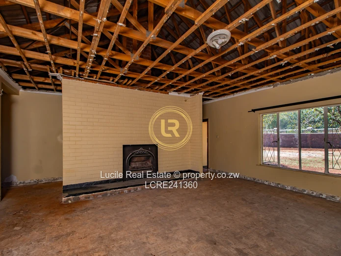 Ideal Family Home in Borrowdale (Sole Mandate)