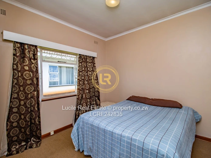 Charming Alexander Park Property -Prime Living